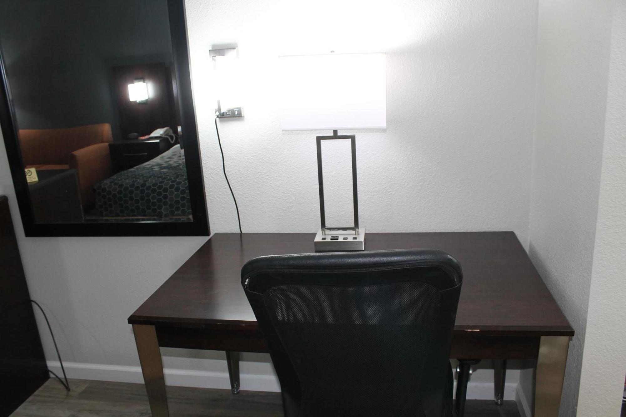Econo Lodge Cheraw Market Street المظهر الخارجي الصورة