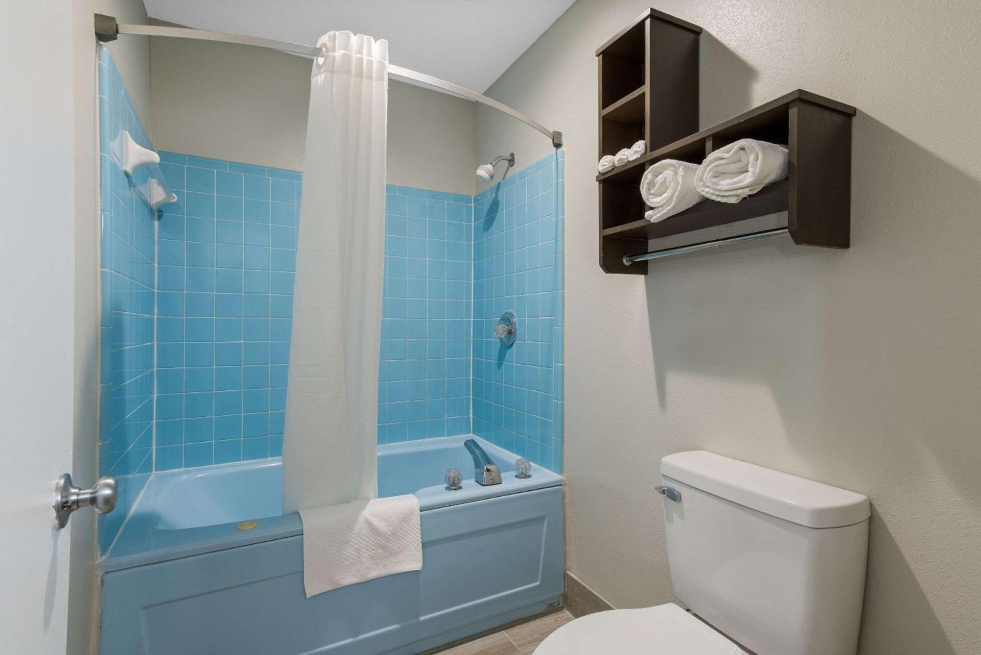 Econo Lodge Cheraw Market Street المظهر الخارجي الصورة