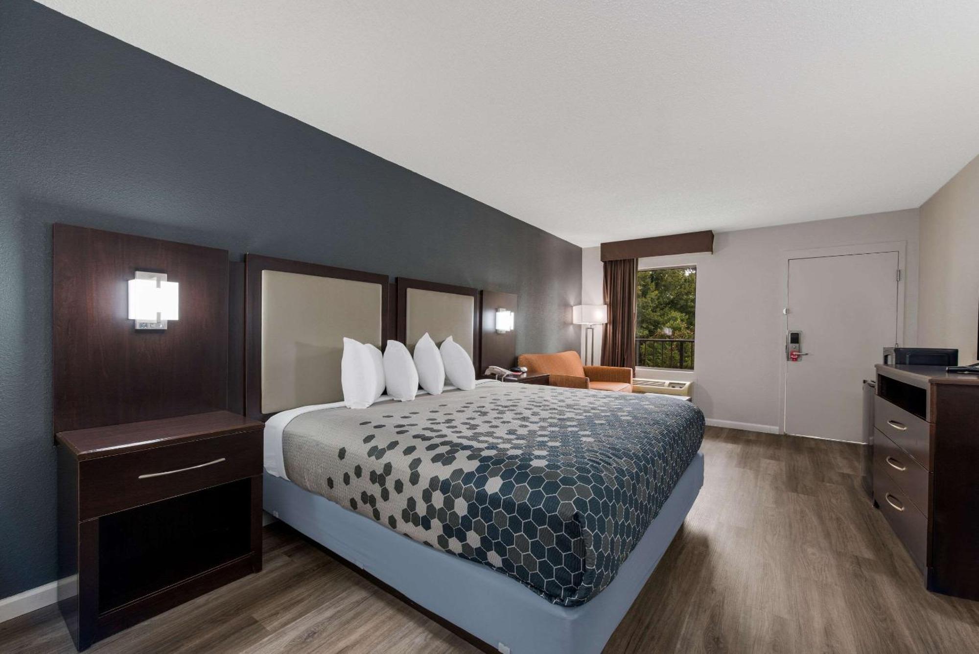 Econo Lodge Cheraw Market Street المظهر الخارجي الصورة