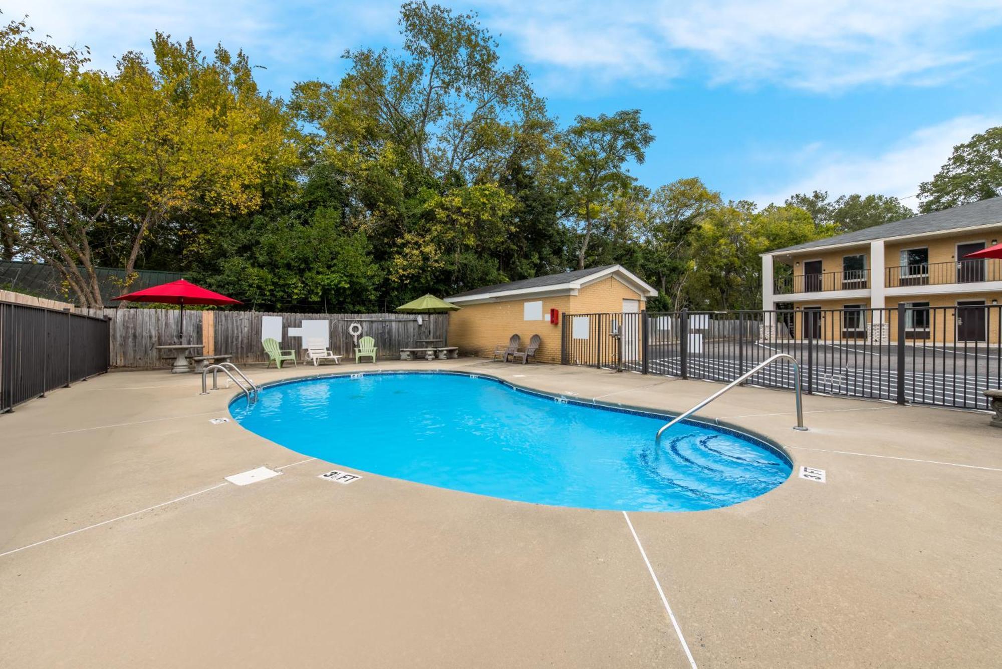 Econo Lodge Cheraw Market Street المظهر الخارجي الصورة